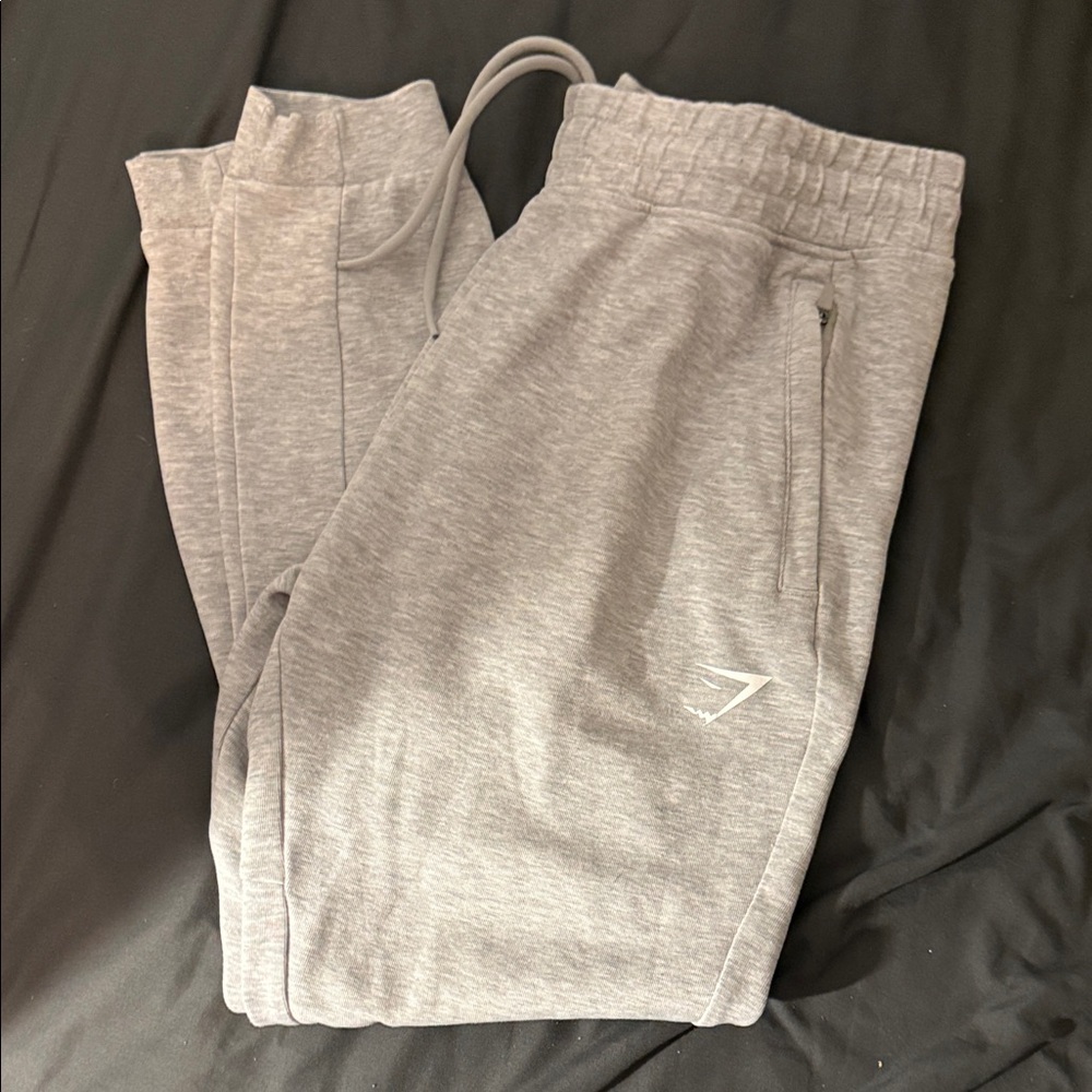 Light grey gymshark sweatpants